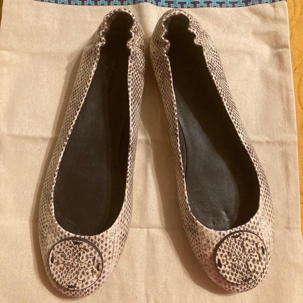 Tory Burch Croc Leather Flats BN!!!